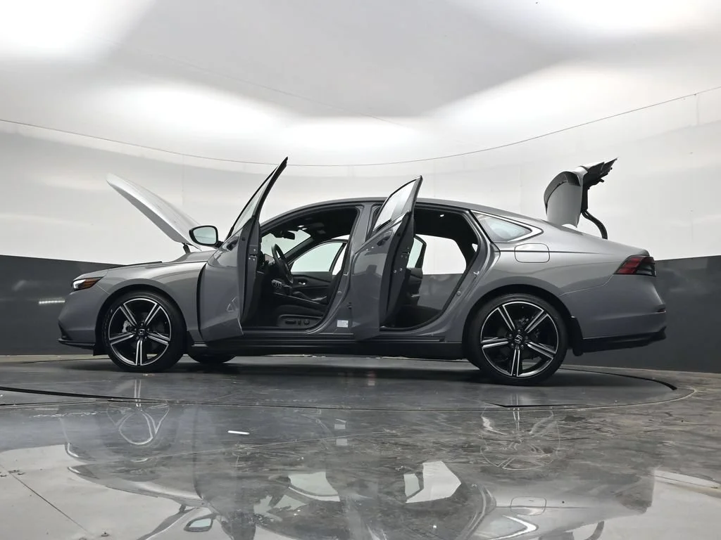 Certified Used 2025 Urban Gray Pearl Honda Sport image 106