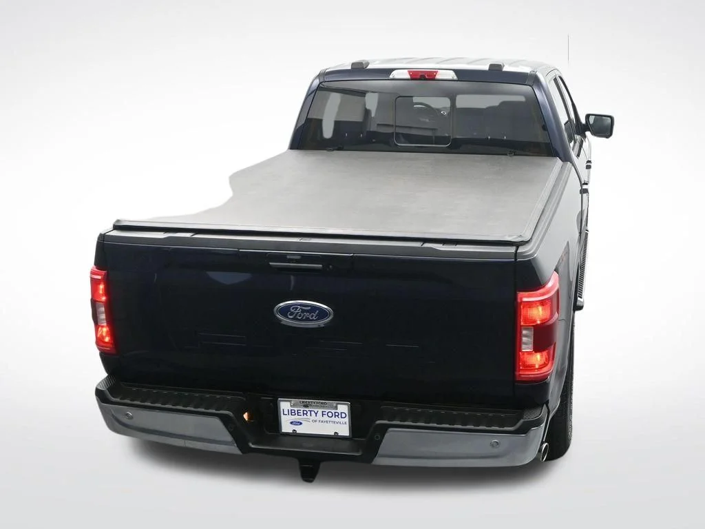 Certified Used 2022 Blue Metallic Ford XLT image 28