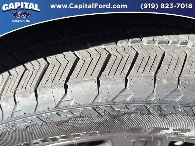 Used 2023 Blue Ford XLT image 14
