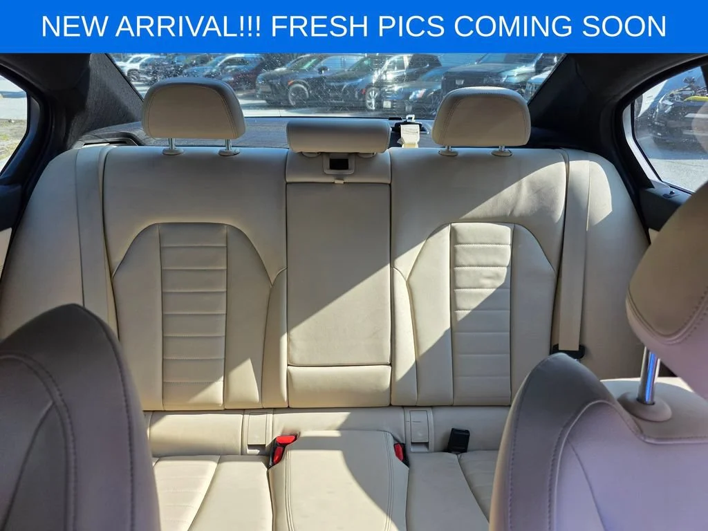 Used 2019 White BMW 330i image 14
