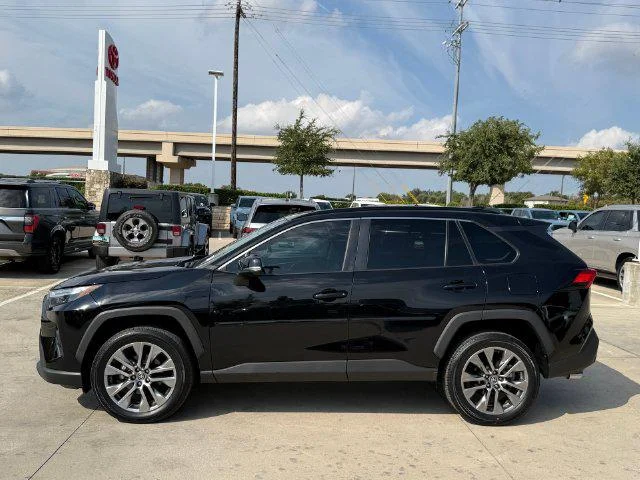 Certified Used 2022 MIDNIGHT BLACK METAL Toyota XLE Premium image 10