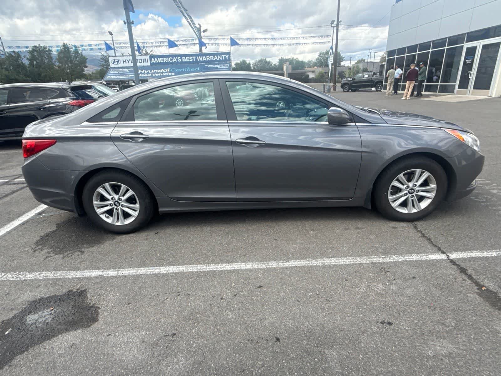 Used 2012 Harbor Gray Metallic Hyundai GLS image 7