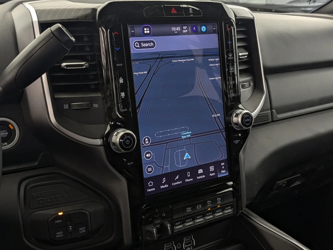 New 2026 Black RAM Big Horn - - 6.7L HO Diesel - 12 Nav - Sport App Pkg - 5th Wheel/Gooseneck Prep & More! image 23