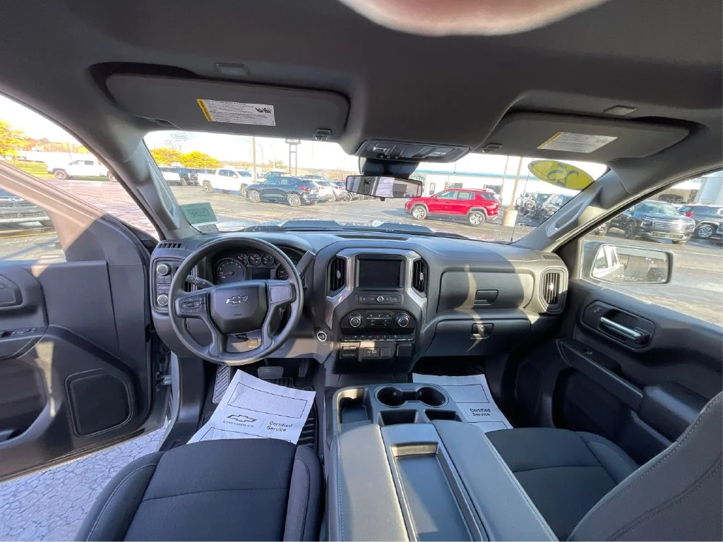 Used 2025 Slate Gray Metallic Chevrolet Custom Trail Boss image 25