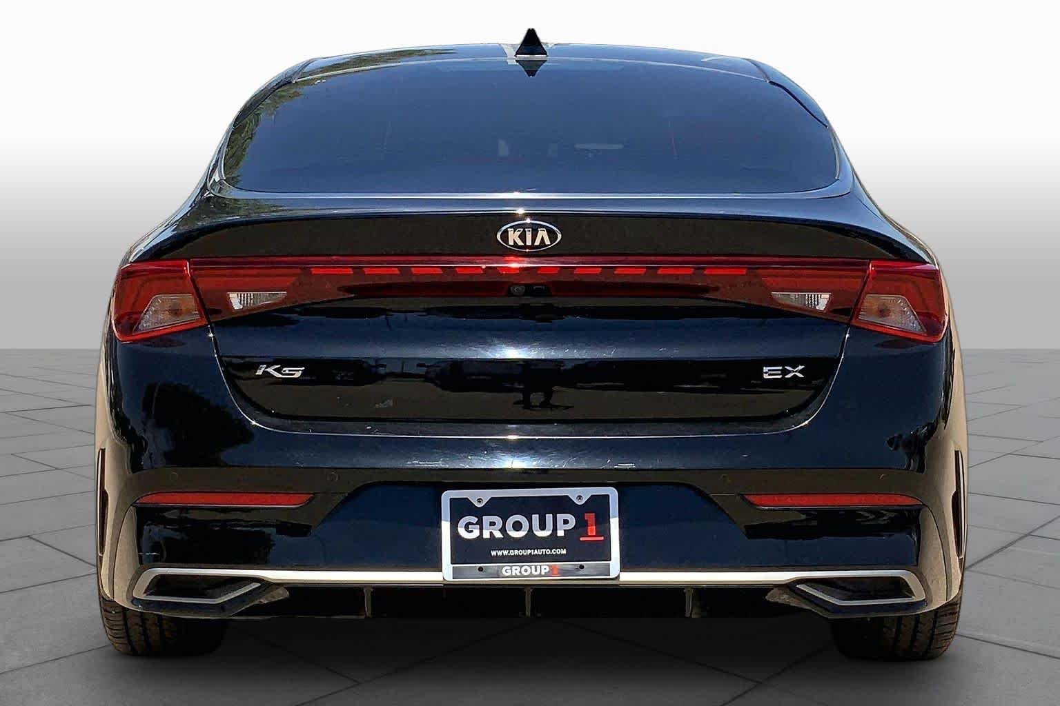 Used 2021 Ebony Black Kia EX image 5