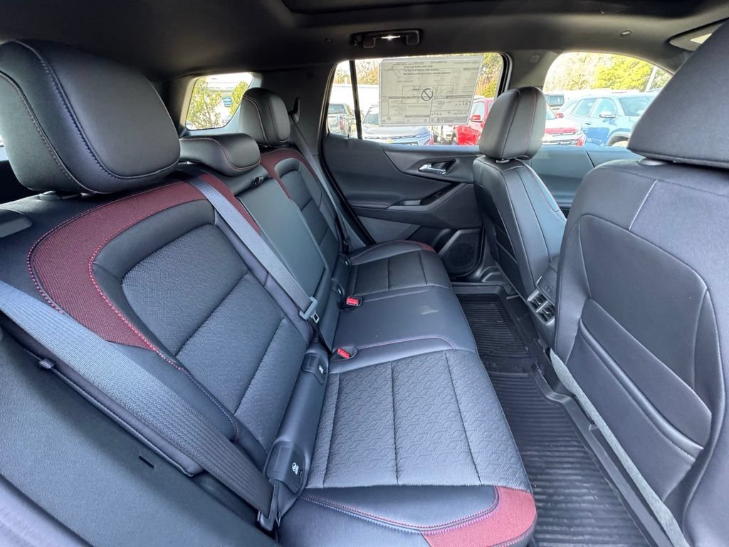 2026 Chevrolet Equinox RS - Photo 22