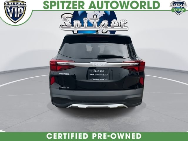 Used 2023 Black Kia LX image 8