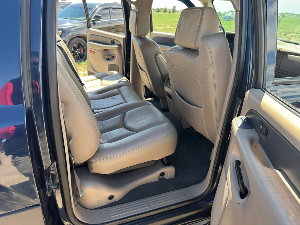Used 2004 Bk Chevrolet Base image 14