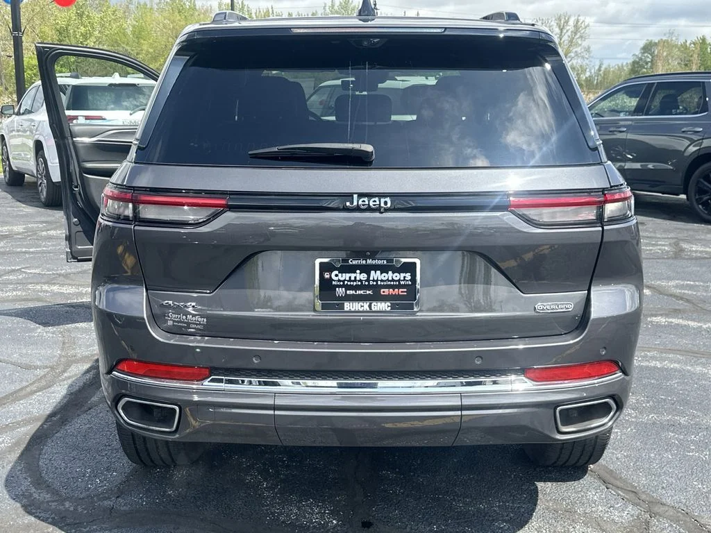 Used 2024 Gray Jeep Overland image 24