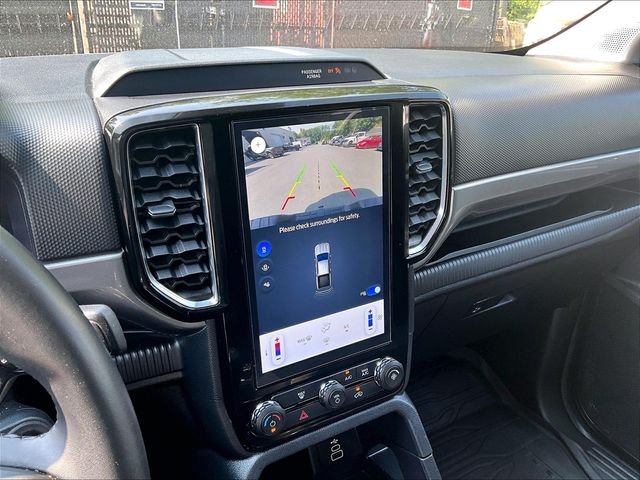 Used 2024 Gray Ford XLT image 26