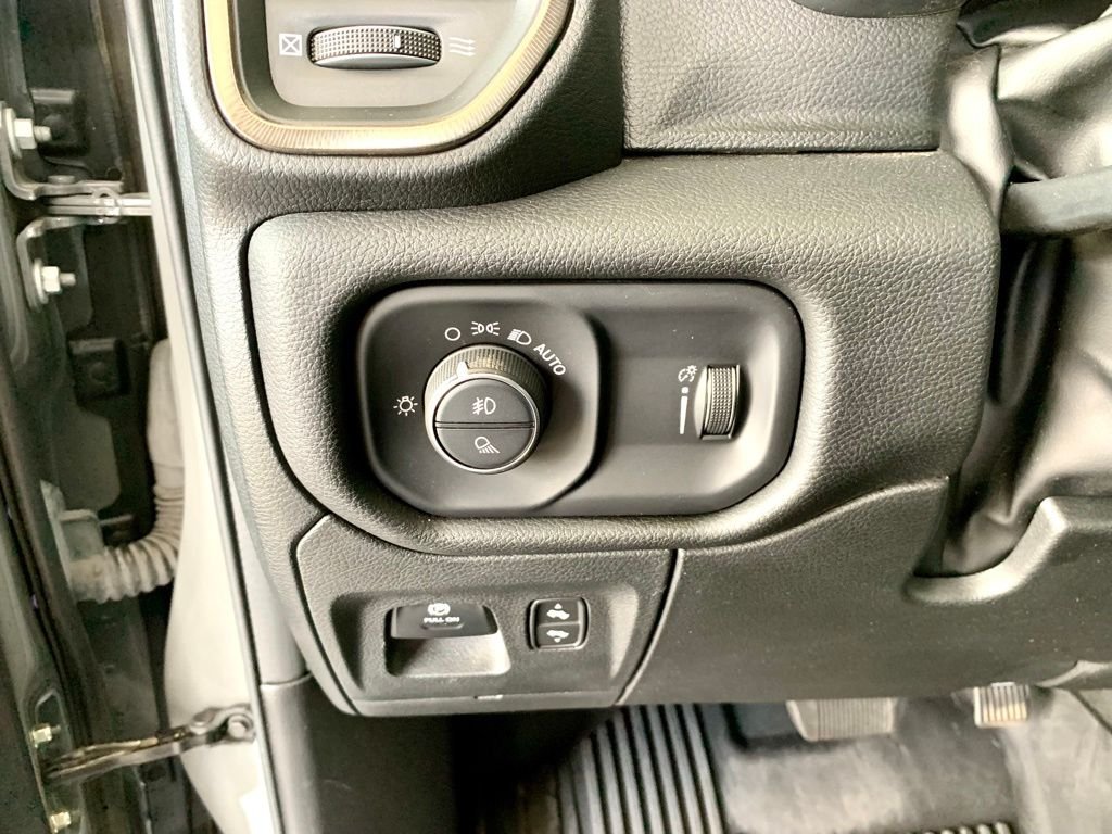 Used 2023 White Ram Rebel image 29