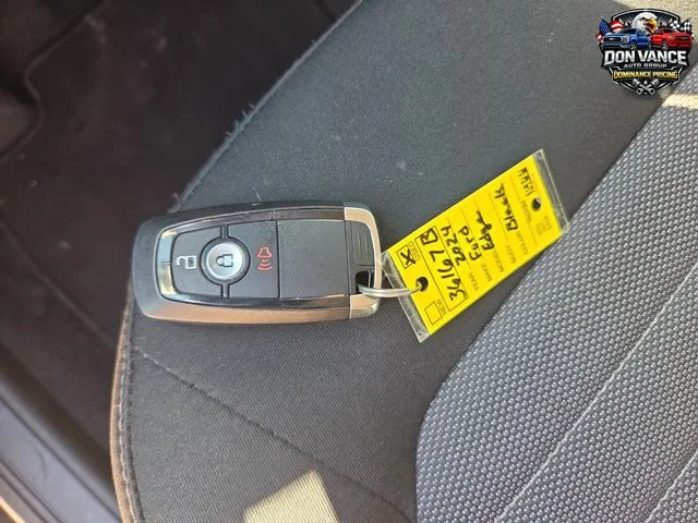 Used 2024 Black Ford SE image 28