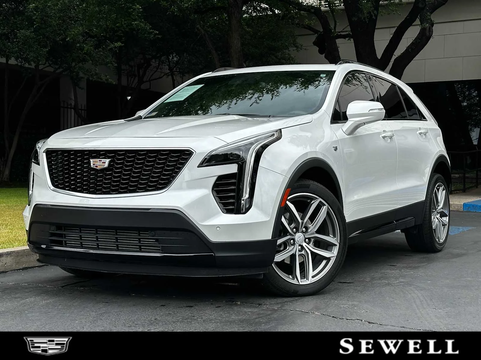 2023 Cadillac XT4 Sport