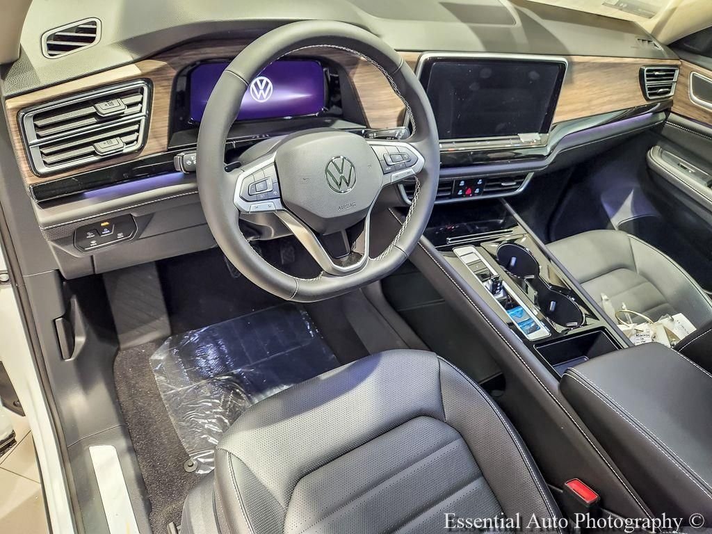 New 2026 Opal White Pearl Volkswagen SEL image 8
