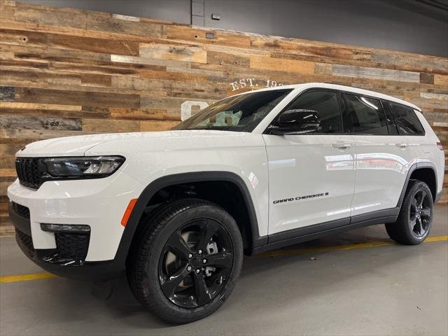 2025 Jeep Grand Cherokee L Limited - Photo 24