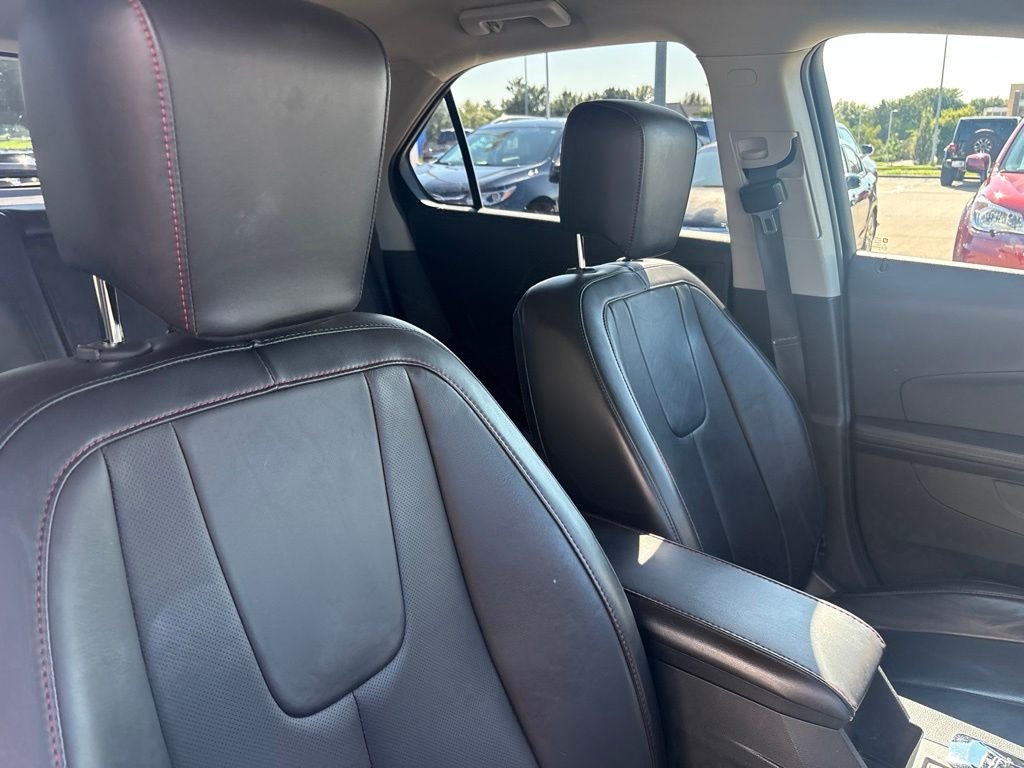 Used 2014 Black Granite Metallic Chevrolet LT 2LT image 26