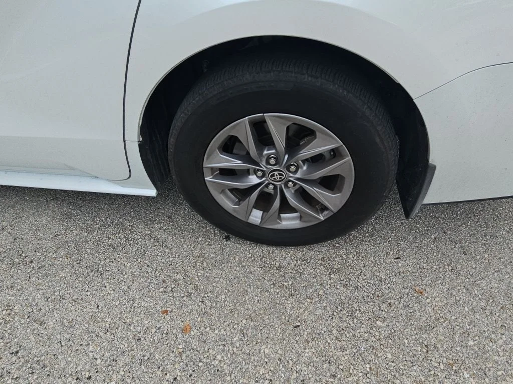 Used 2025 Beige Toyota XLE image 14