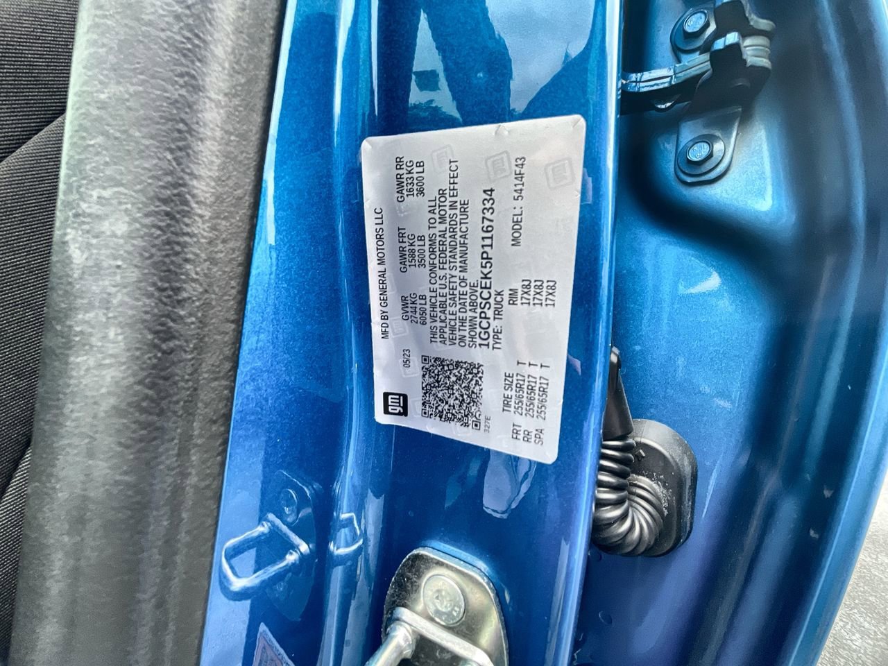 Used 2023 Glacier Blue Metallic Chevrolet LT image 33