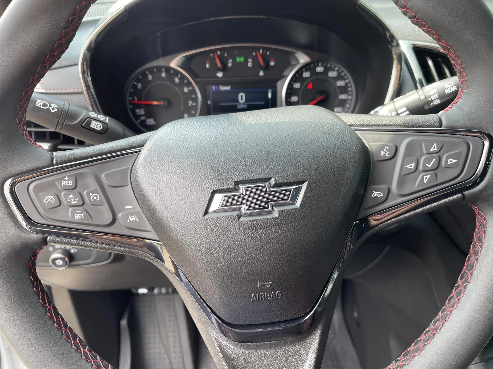 Used 2024 Summit White Chevrolet RS image 21