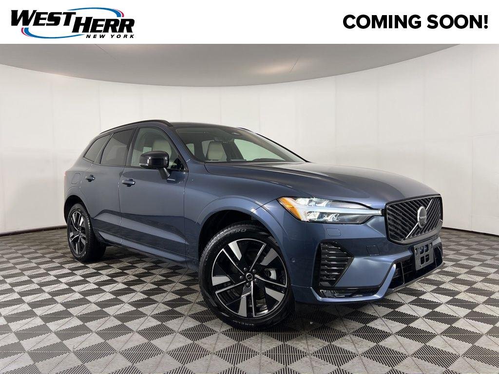 2026 Volvo XC60 B5 Plus Dark AWD's photo
