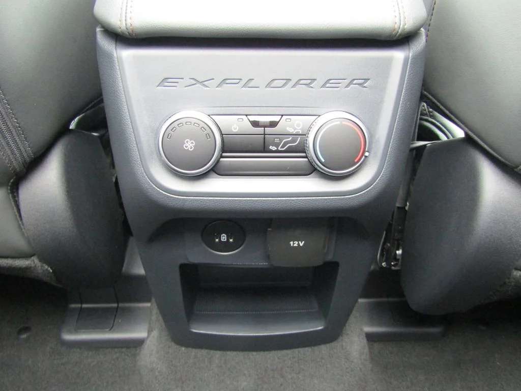 New 2026 Agate Black Metallic Ford Active image 20