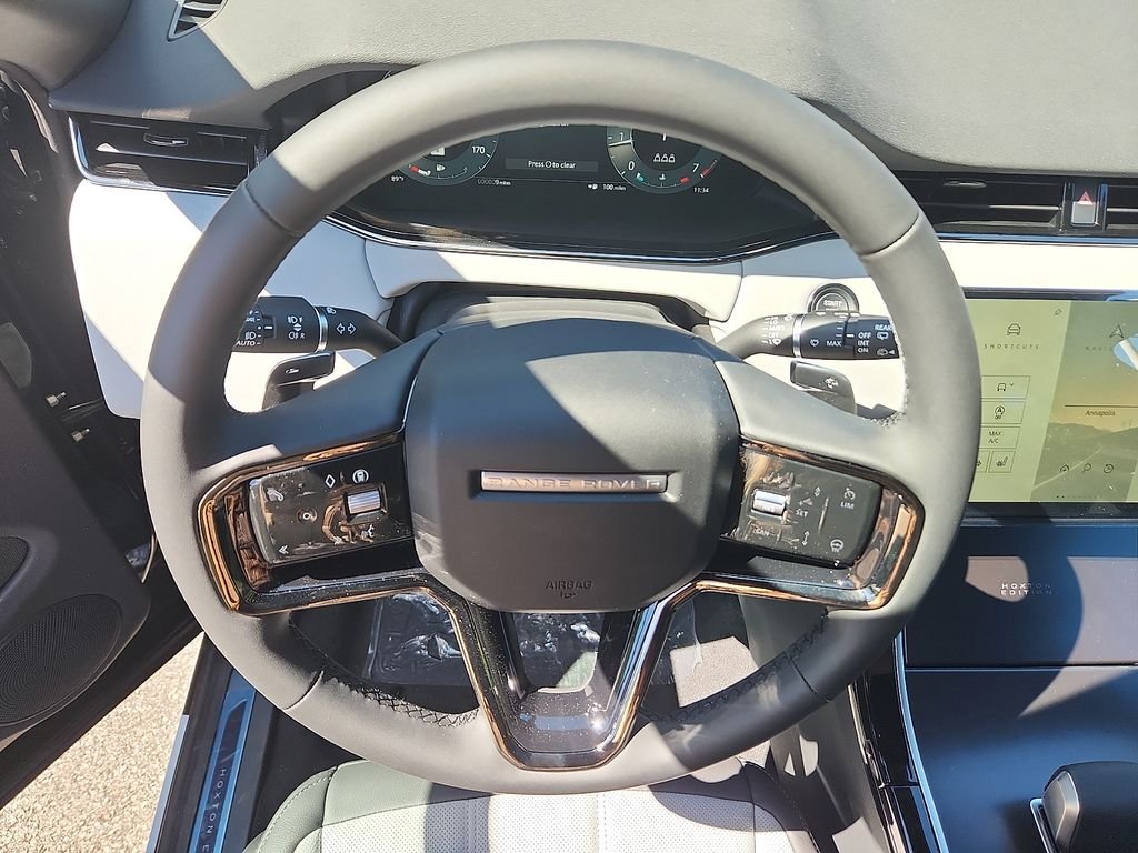 New 2026 Carpathian Grey Land Rover Hoxton Edition image 9