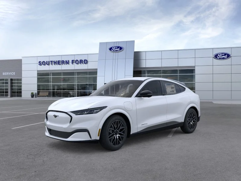 New 2025 Star White Metallic Tri-coat Ford Premium image 24