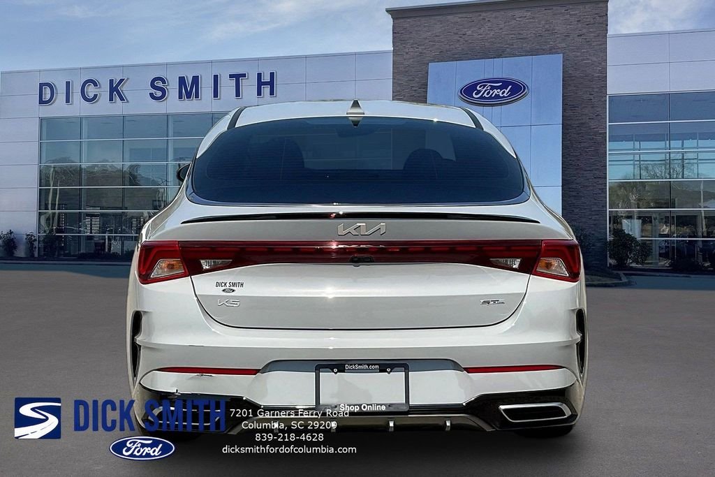 Used 2024 Wolf Gray Kia GT-Line image 5