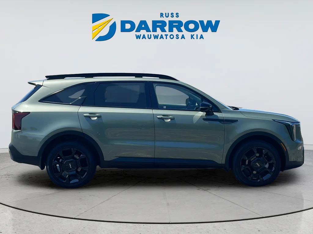 Certified Used 2024 Green Kia X-Line EX image 6
