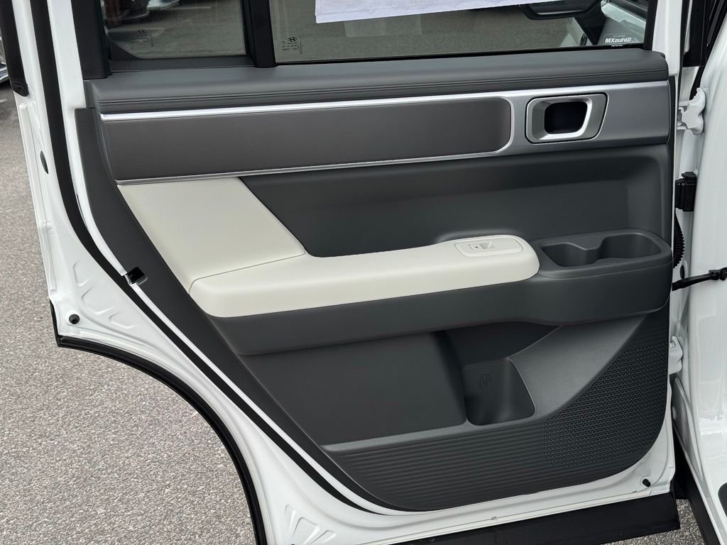 2026 Hyundai Santa Fe SE - Photo 17