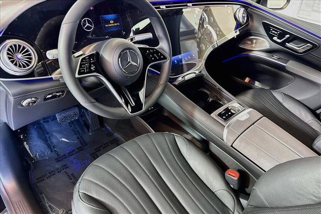 New 2026 Obsidian Black Metallic Mercedes-Benz EQS 400 image 38