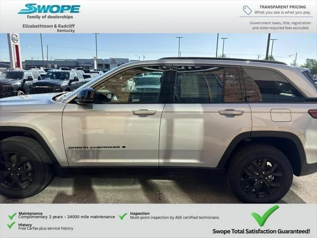 New 2026 Silver Zynith Exterior Paint Jeep Laredo image 2