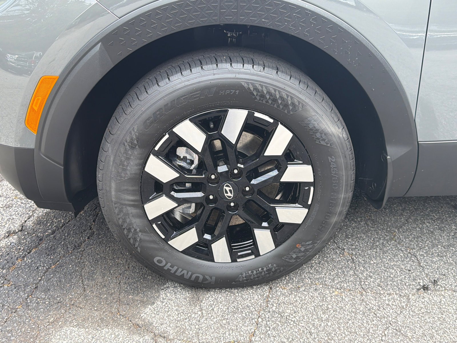 New 2026 Hampton Gray Hyundai SEL Activity image 11