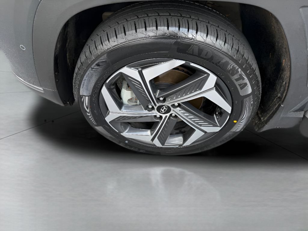 Certified Used 2024 Amazon Gray Hyundai Limited image 11