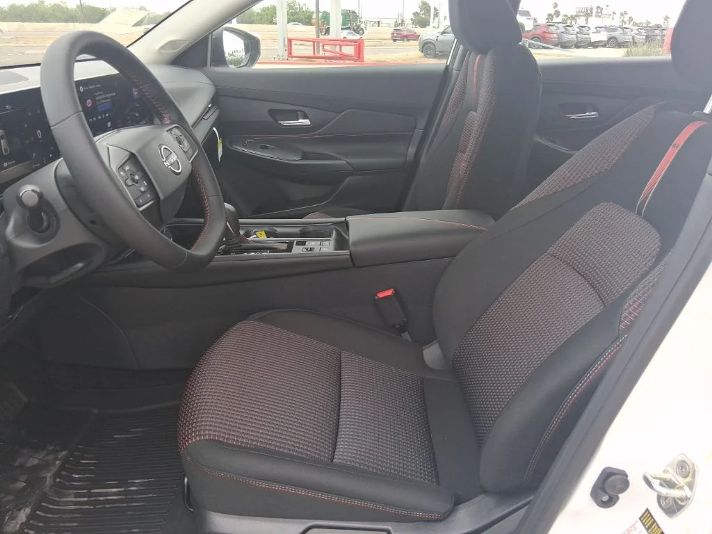 New 2026 Aspen White TriCoat Nissan SR image 23