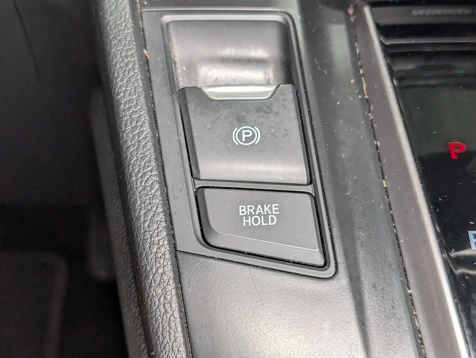 Used 2017 White Diamond Pearl Honda EX image 29