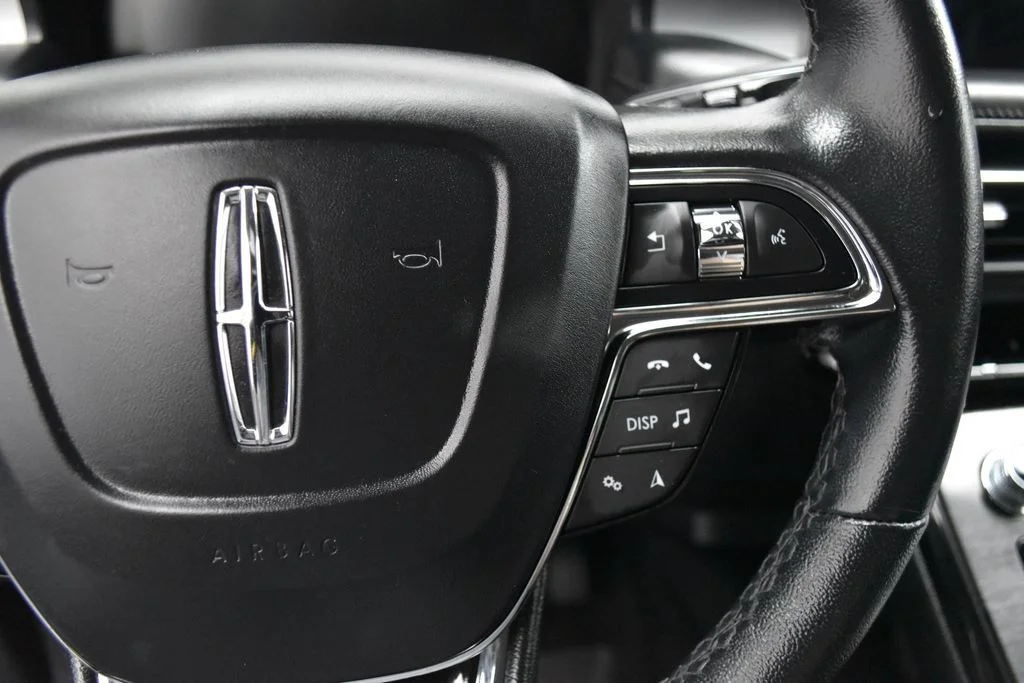 Used 2023 Black Lincoln Standard image 14