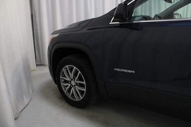 Used 2019 Blue Steel Metallic GMC SLE-2 image 30