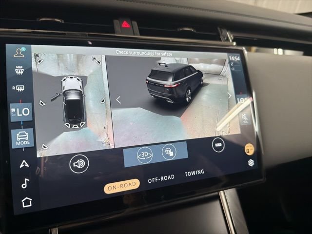 New 2026 Arroios Grey Land Rover Dynamic SE image 35