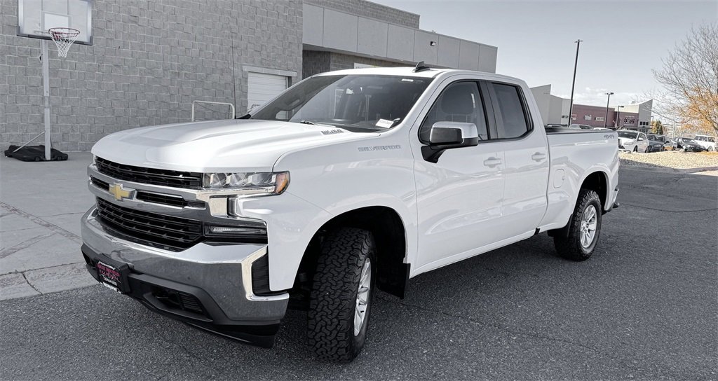 2021 Chevrolet Silverado 1500 LT photo 4