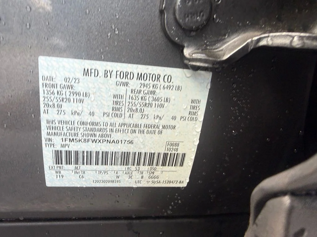 Used 2023 Gray Ford Limited image 23