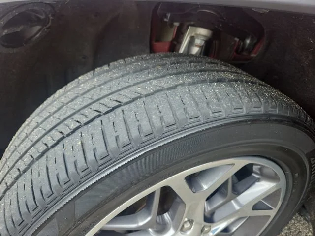 Used 2021 Red Jeep Limited 4x4 image 29
