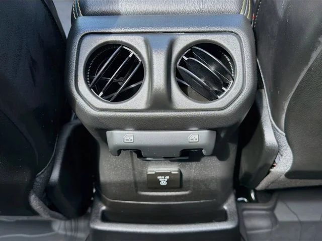 Used 2025 White Jeep Rubicon 392 image 28
