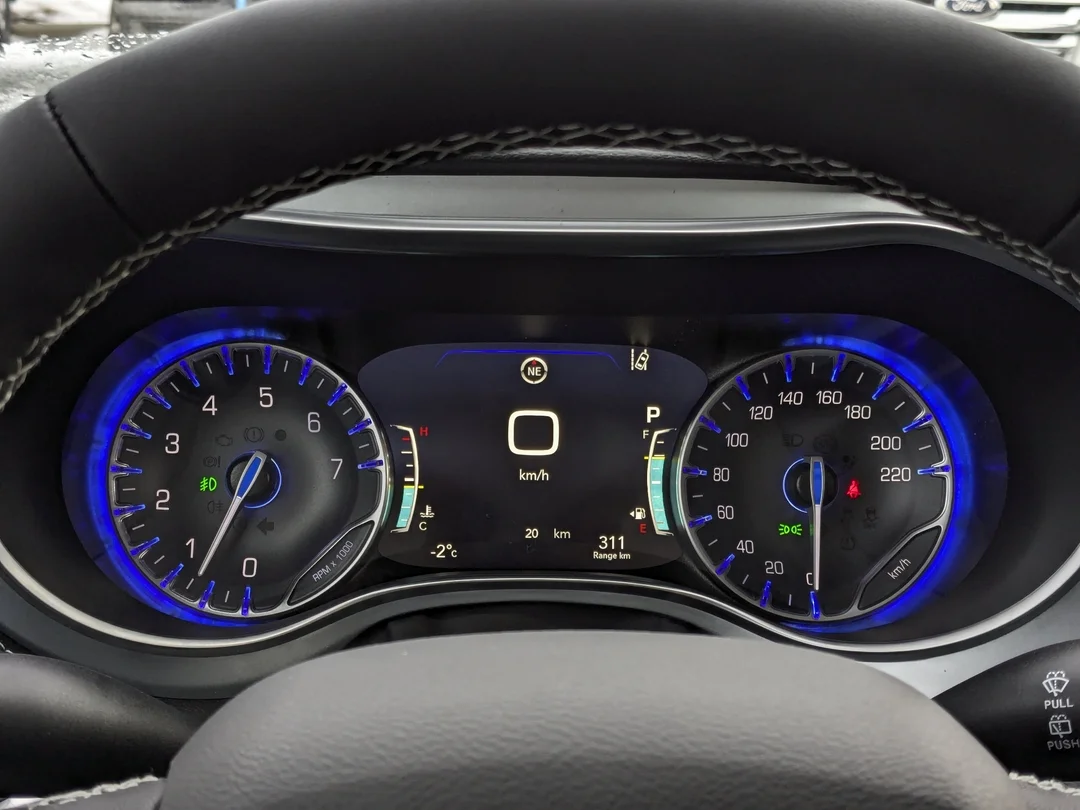 New 2026 Black Chrysler Limited - - AWD - 360 Camera - Vented Seats - AWD System - Remote Start & More! image 18