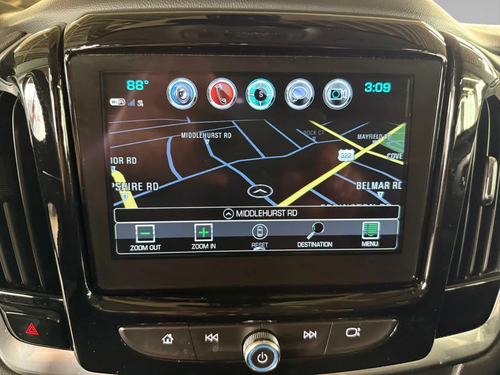 Used 2019 Mosaic Black Metallic Chevrolet LT Leather image 15