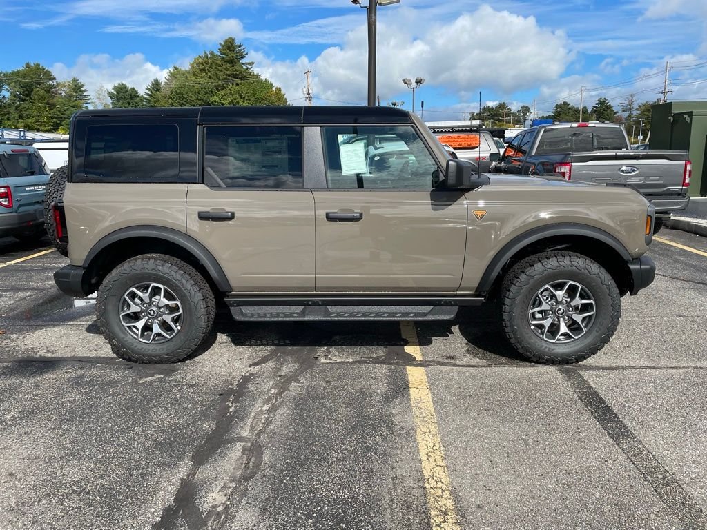 2025 Ford Bronco 4-Door Badlands - Photo 3