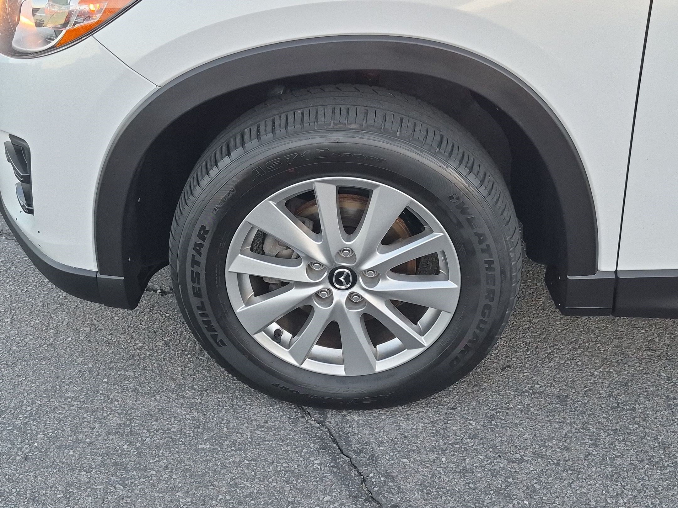 Used 2016 Crystal White Pearl Mazda Touring image 11