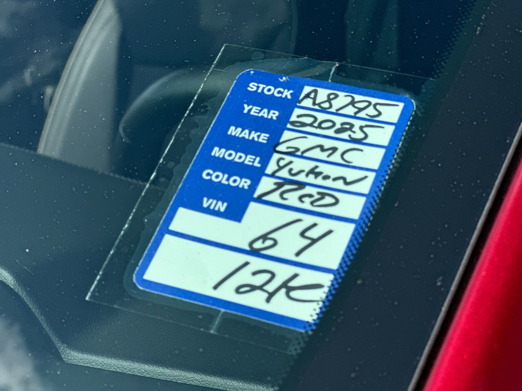 Used 2025 Volcanic Red Tintcoat GMC Elevation image 29