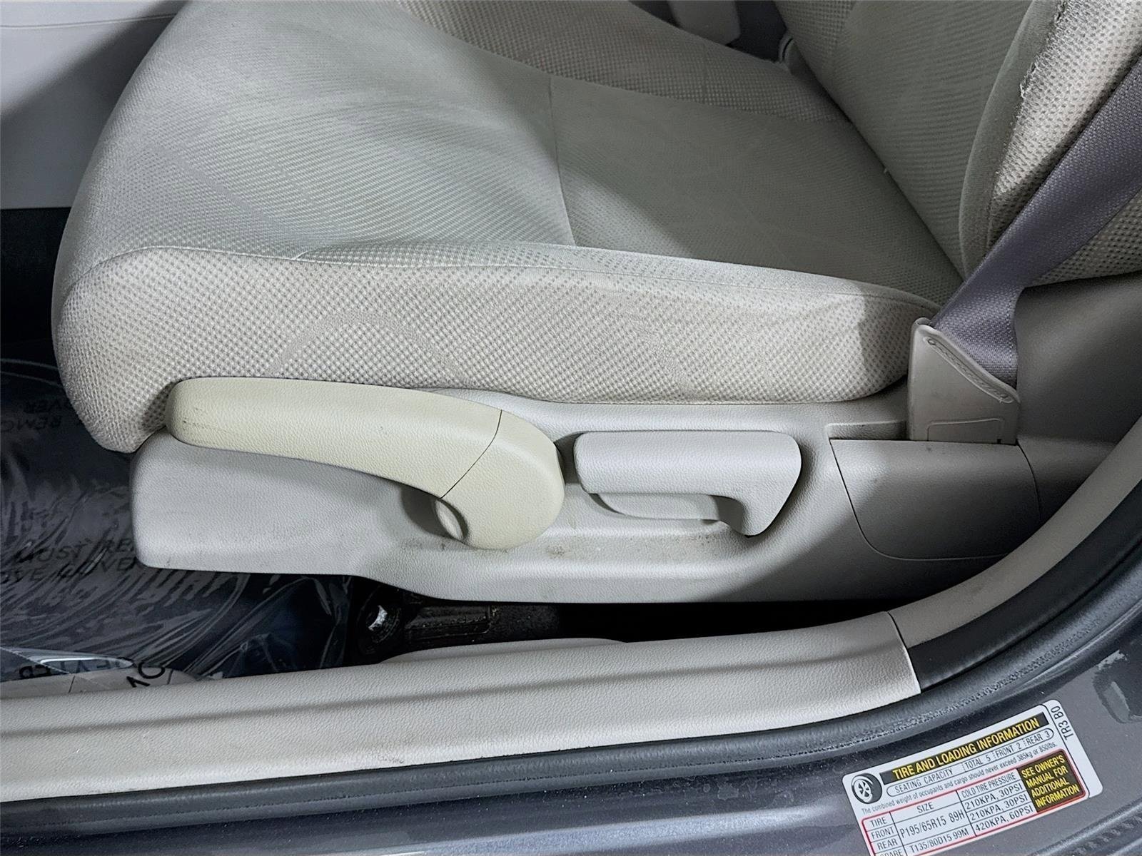 Used 2012 Grigio Metallic Honda LX image 19