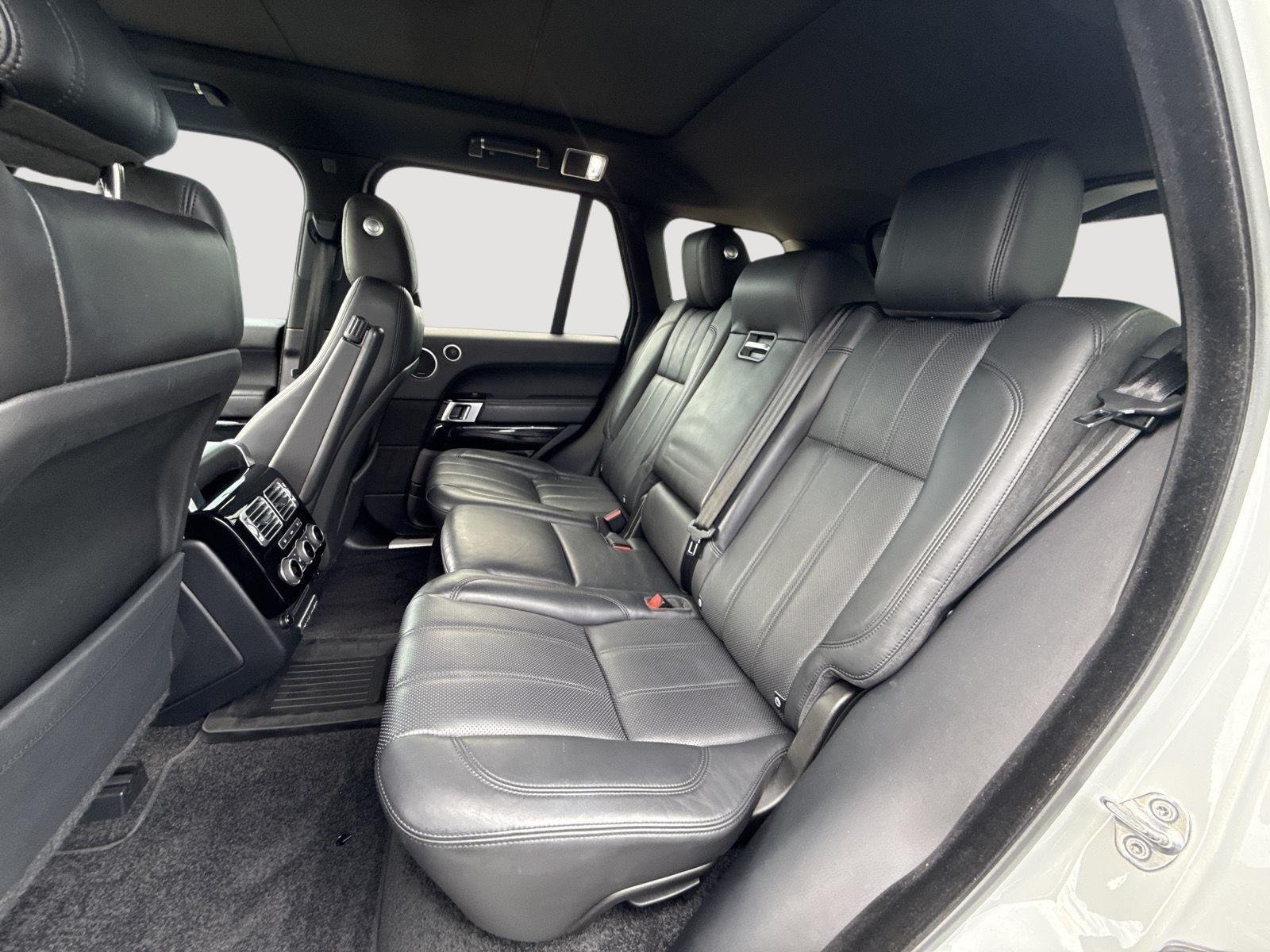 Used 2016 Fuji White Land Rover Supercharged image 24